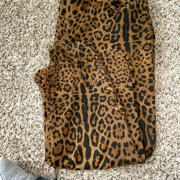 Bold Elements Leopard Print Jeans Size 18 Curvy Skinny - Picture 4 of 6